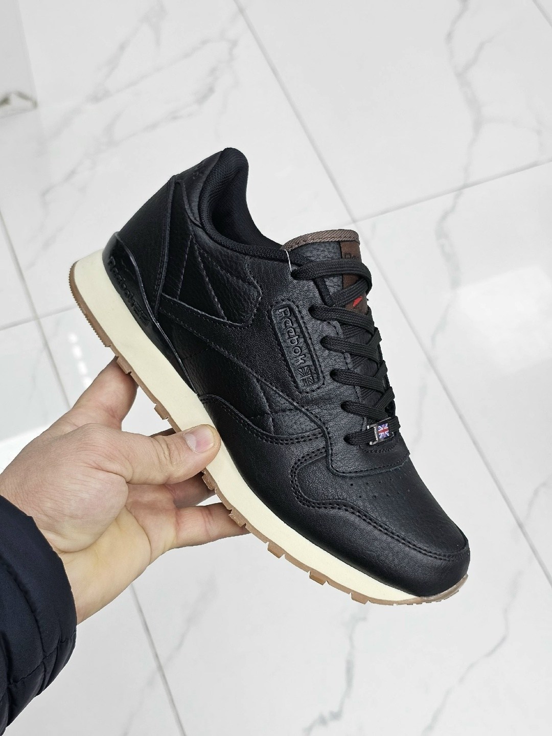 кроссовки мужские reebok classic,кроссовки reebok classic leather,кроссовки мужские reebok classic leather,кроссовки reebok classic,черные мужские кроссовки reebok