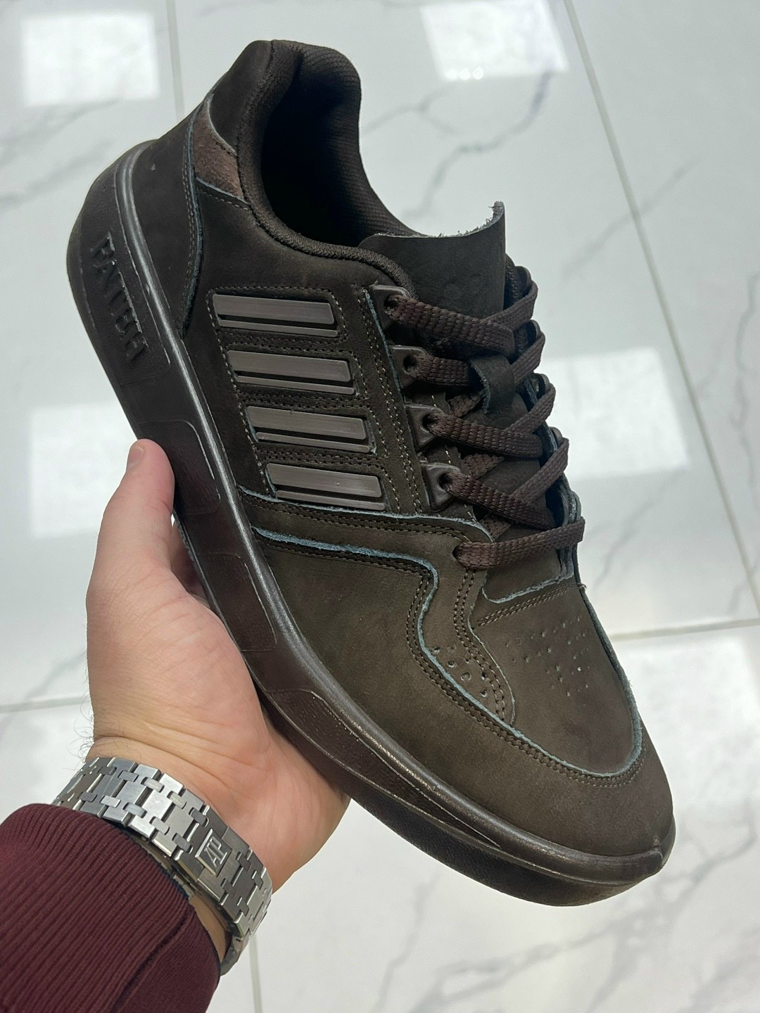 ,спортивная ,кроссовки мужские из натуральной кожи,кроссовки мужской натуральная кожа,повседневные кроссовки