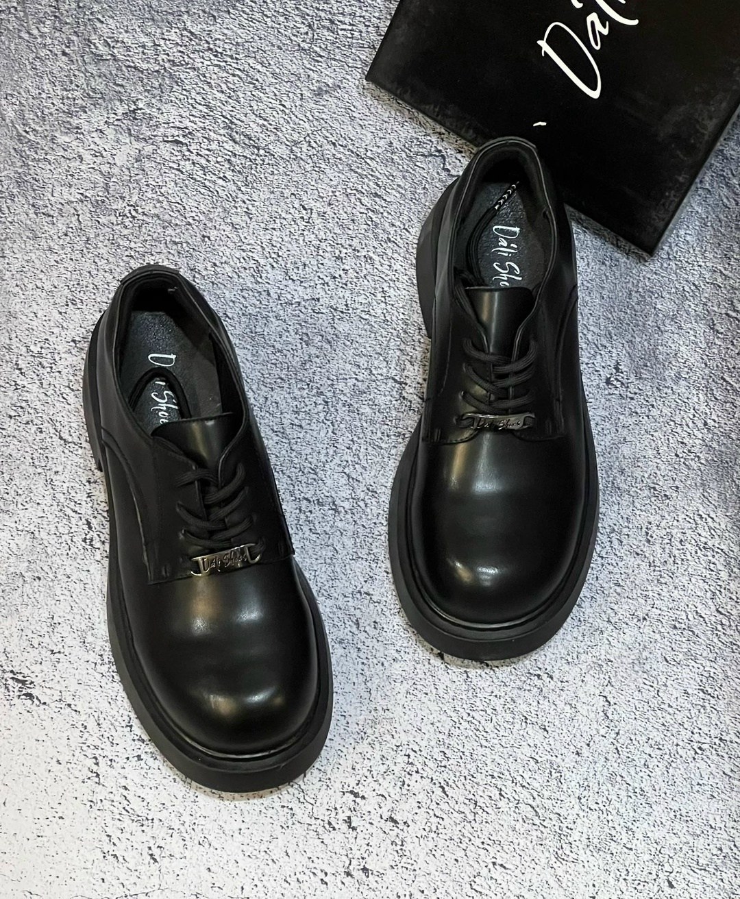 ,туфли дерби,туфли мужские классические на шнуровке на платформе черные,туфли на толстой подошве,туфли дерби мужские