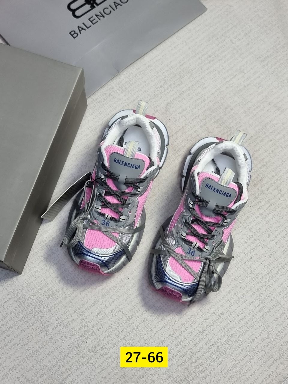 кроссовки женские balenciaga,женские кроссовки balenciaga 3xl серебристые с розовым,кроссовки balenciaga,кроссовки balenciaga 3xl,кроссовки balenciaga женские розовые