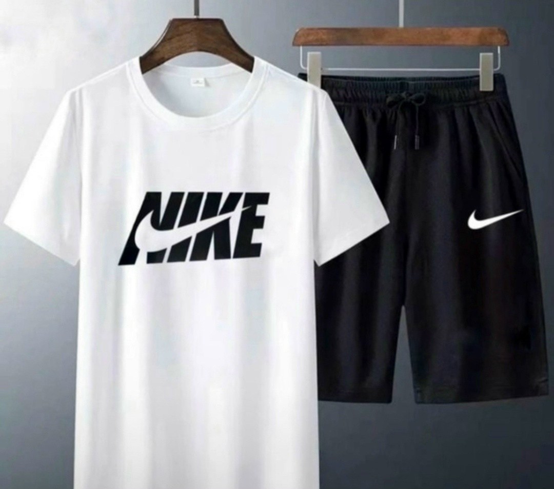 комплект футболки,комплект футболок nike,спортивные мужские костюмы,спортивные костюм,спортивный костюм шорты футболка