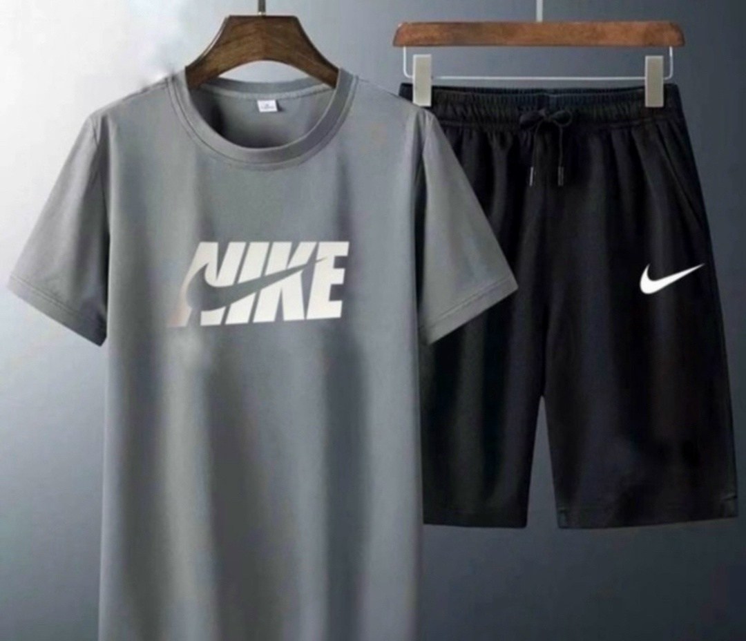комплект футболки,комплект футболок nike,спортивные мужские костюмы,спортивные костюм,спортивный костюм шорты футболка
