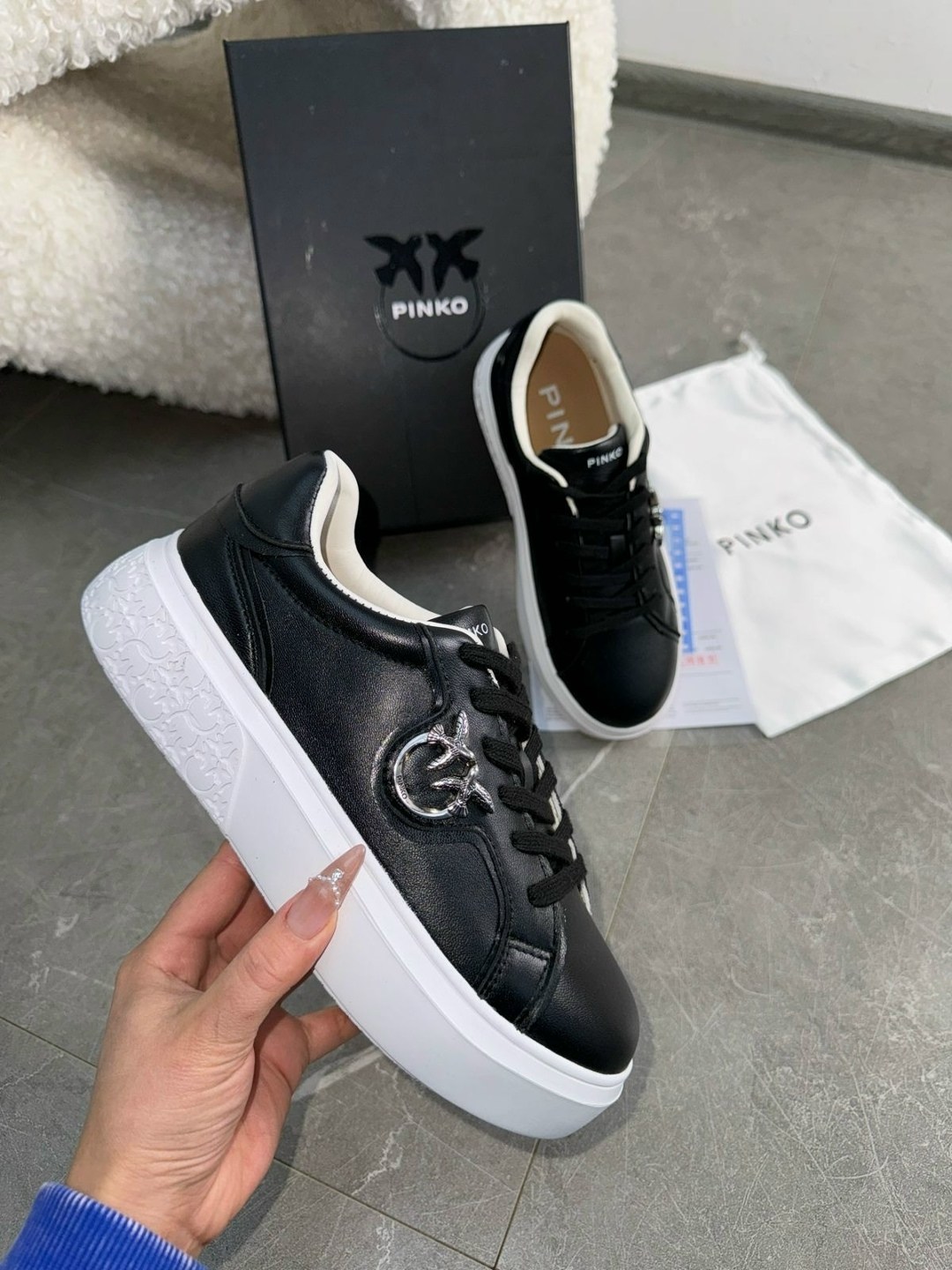 ,кроссовки pinko,кеды женски,кеды pinko,кроссовки женскиe