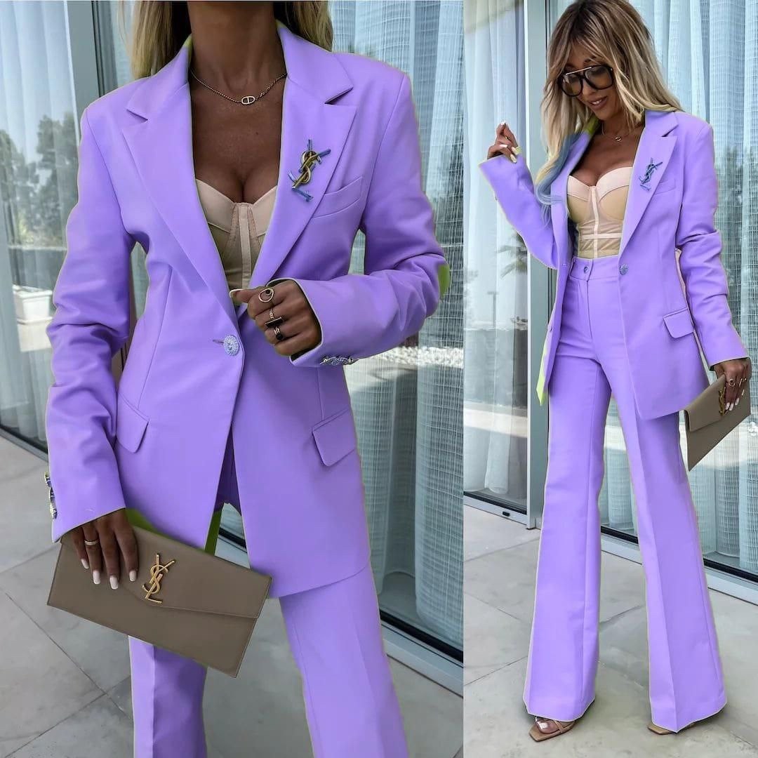 костюм женский брючный с пиджаком модные,брючные костюмы женские,костюм женский брючный с пиджаком,брючный костюм женский лавандовый,костюмы женские модные