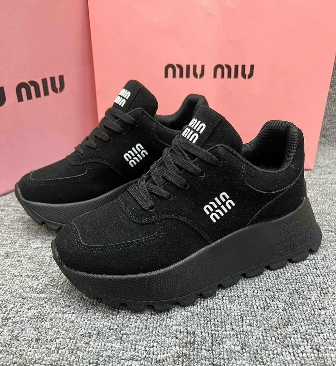 женские кроссовки miu miu,кроссовки женские,,кроссовки модные,кроссовки женские демисезонные