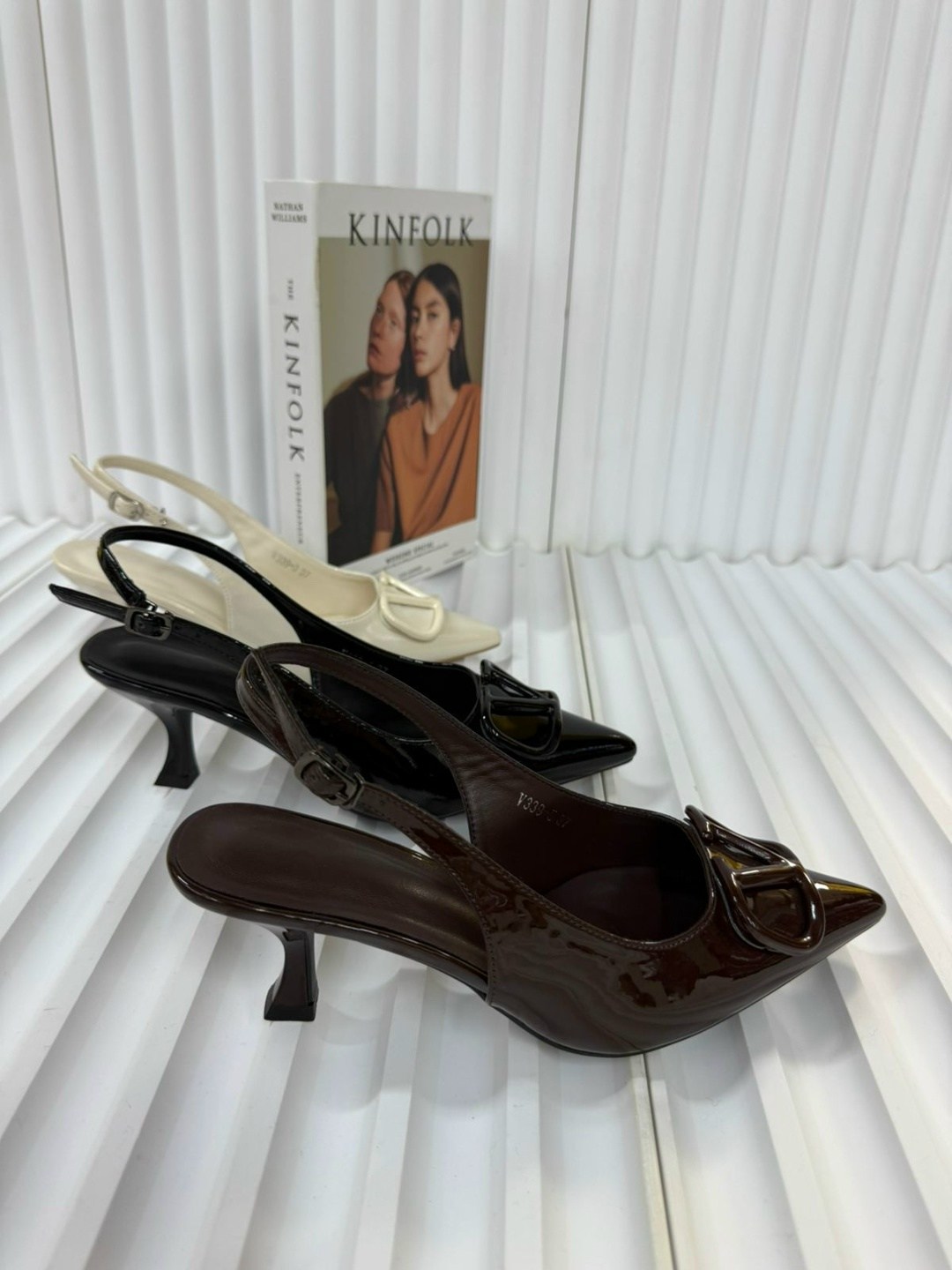 ,туфли yves saint laurent,туфли лодочка,женские босоножки,туфли женские