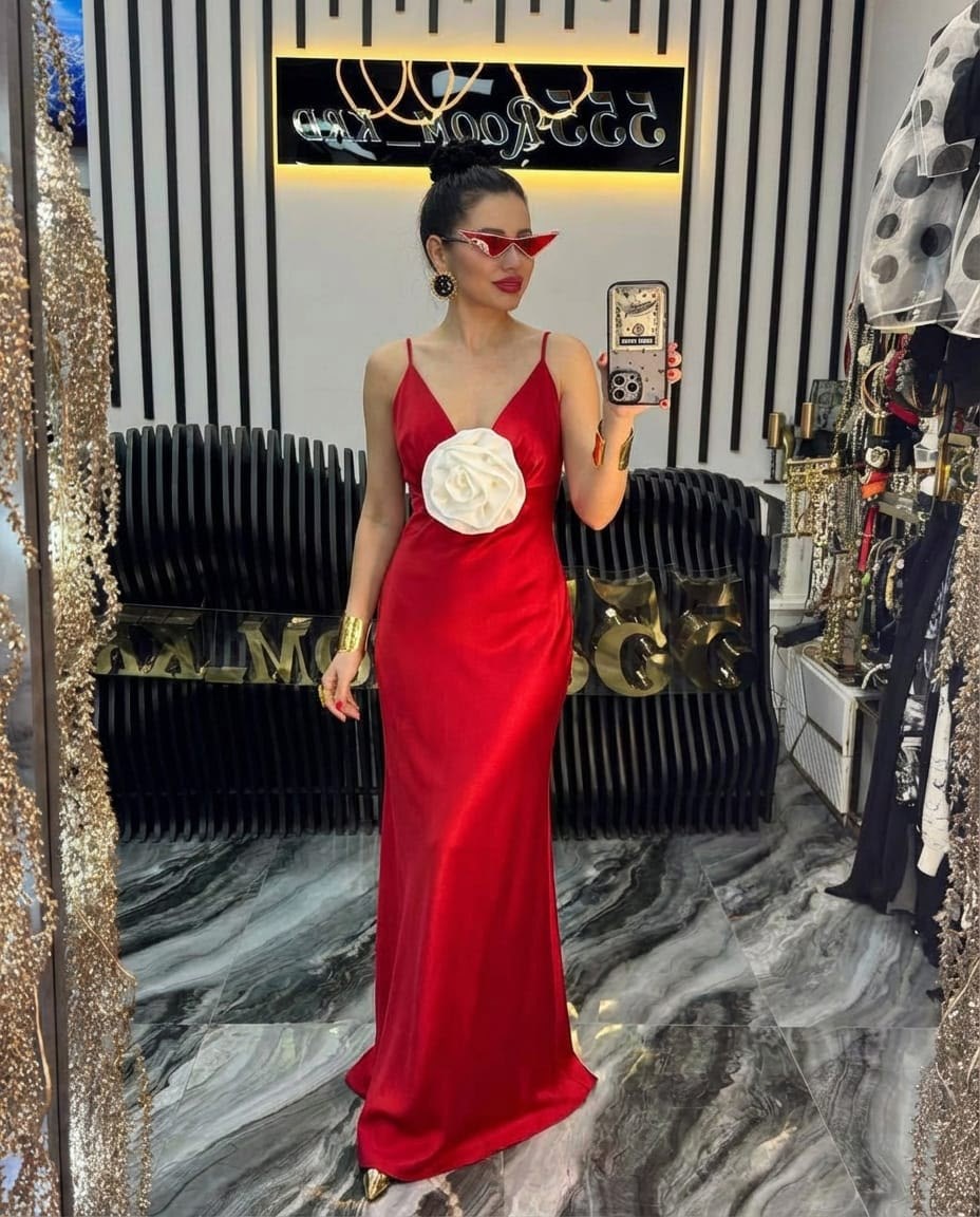 элегантное длинное платье,атласное платье,вечернее платье,длинное платье,платье