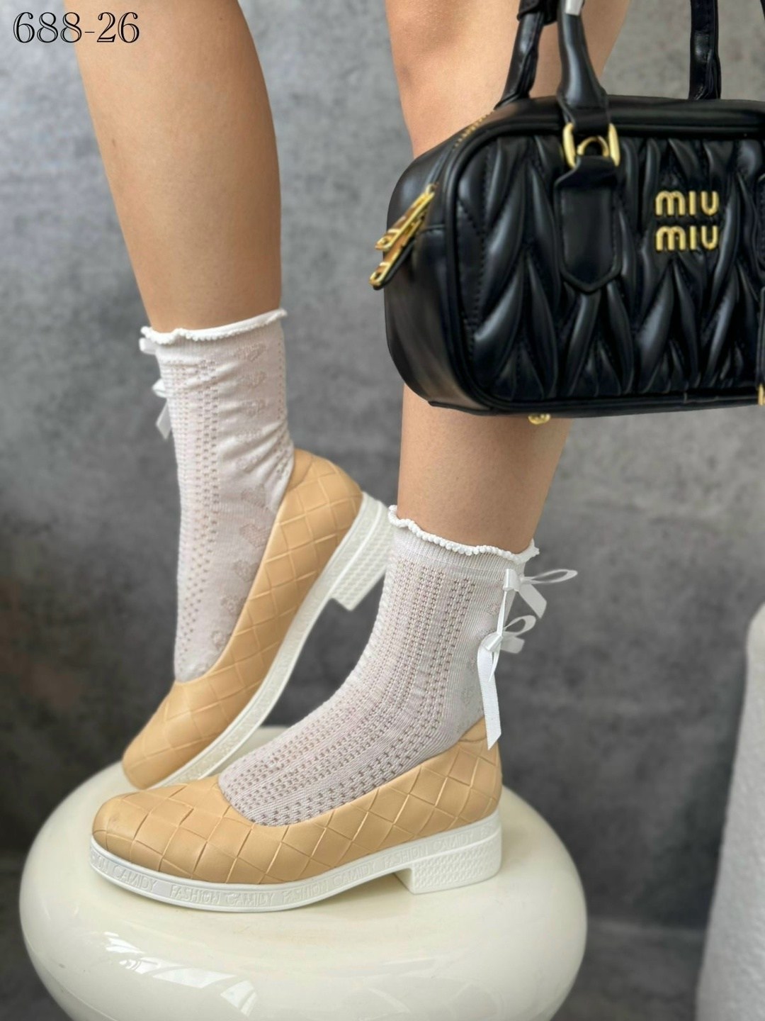 обувь,обувь женская,носки с оборками,обуви,дизайнерские носки