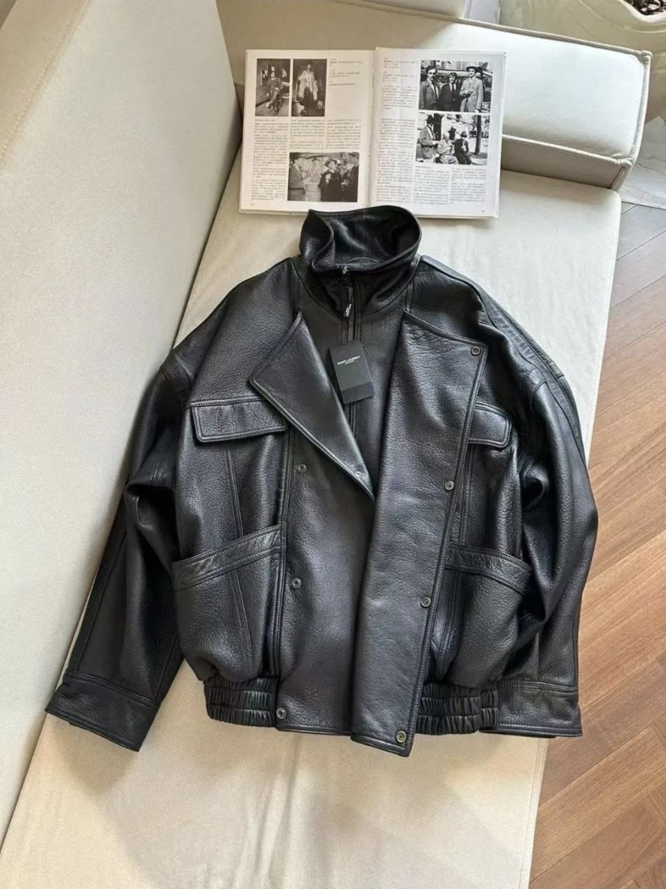 кожаная куртка saint laurent,кожаная куртка,кожаная куртка женская,oversized leather blouson saint laurent,косуха куртка