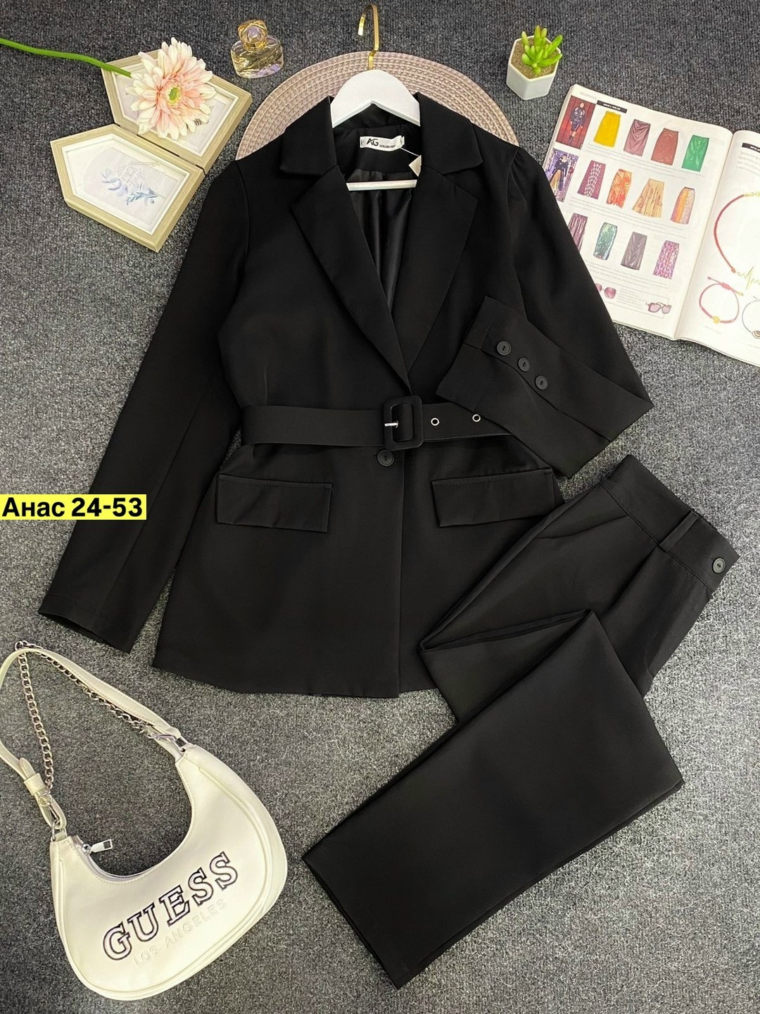 брючный костюм continental fashion 0211-07 фиолетовый,костюм женский,костюм женский фабрични пиджак классический с брюками,брючный костюм женский,фиолетовый костюм женский брючный