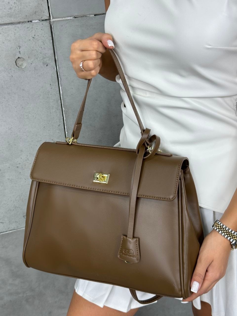 стильная женская сумка,женские сумки,женская сумка на плечо,сумка,сумка коричневый