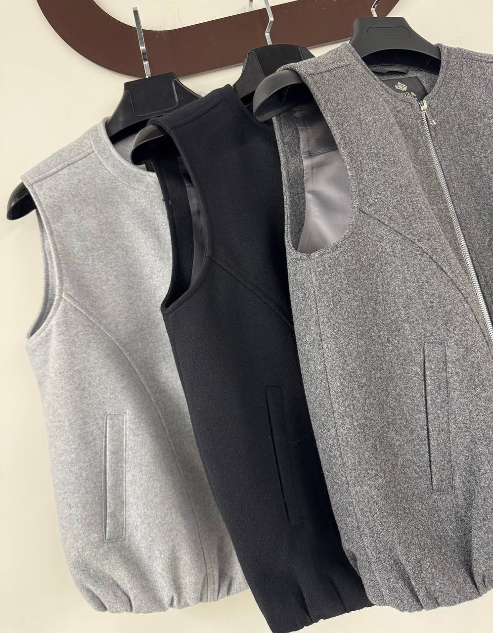 жилет двусторонний,жилет,жилет мужской,жилет с воротником,жилет двухсторонний