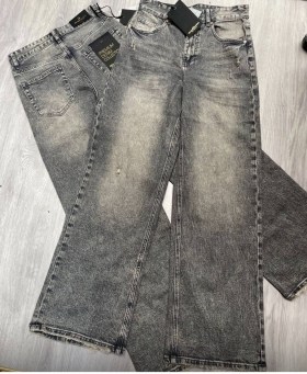 Джинсы