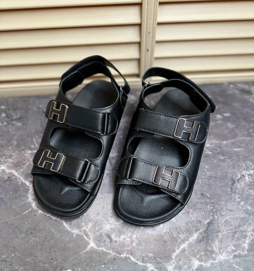 босоножки хермес,,сандалии,детские сандалии,модные сандалии