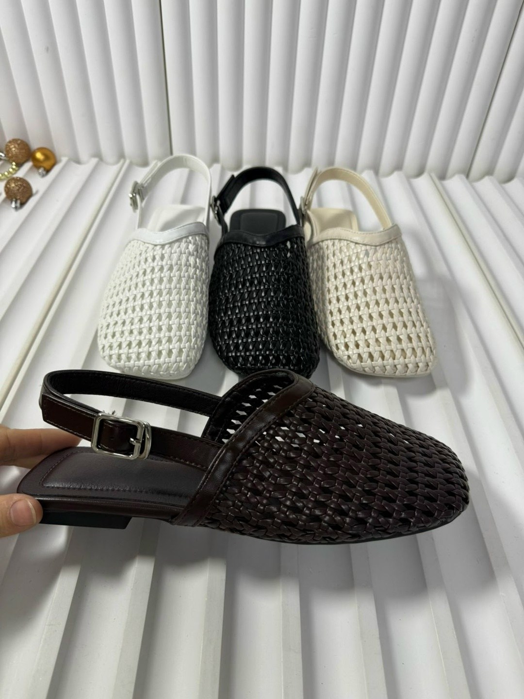 плетеные босоножки,,сандалии модные,женские босоножки,летняя  женская