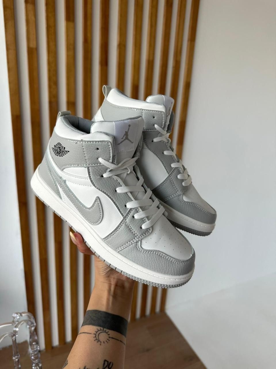 кроссовки найк женские белые кожаные высокие,кроссовки белые nike air force,женские кроссовки,зимние кроссовки женские белые высокие,кроссовки
