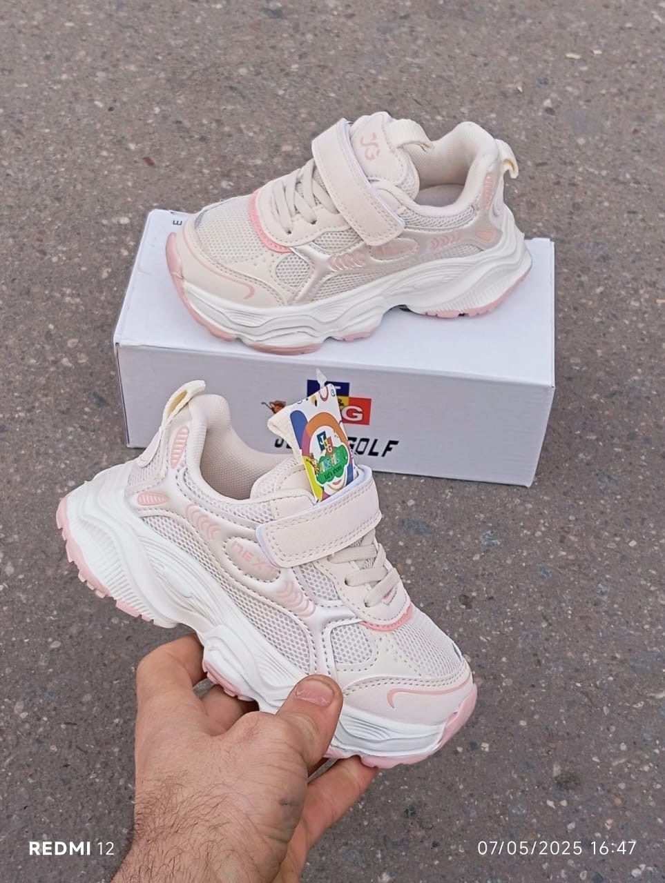 кроссовки,детские кроссовки,кроссовки закрытые,кроссовки эко,кроссовка