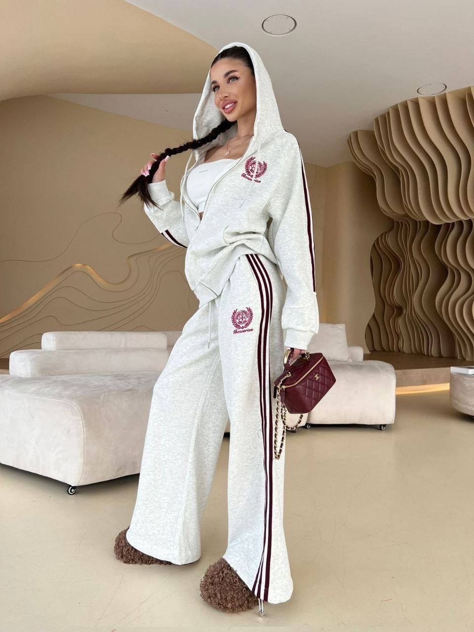 loro piana женский красный костюм,спортивный костюм,спортивный костюм женский,женский костюм,красный женский костюм