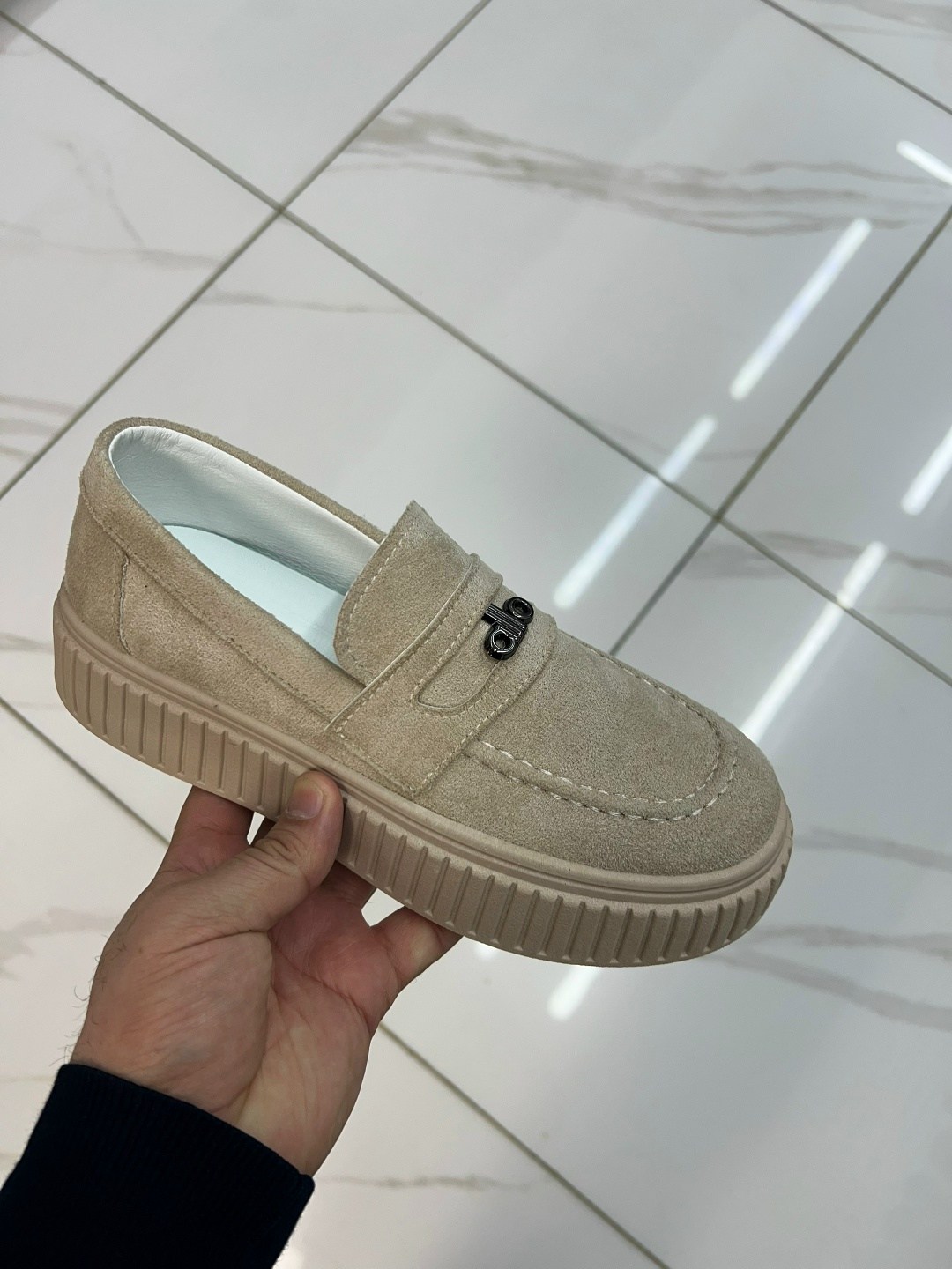 ,лоферы женские,модные лоферы,женская ,лоферы замш