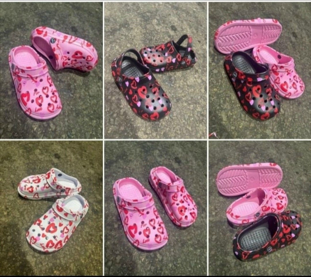 шлепанцы крокс детские,детские сандалии классические vday clog t crocs,сабо детские crocs,крокс китти кроксы,