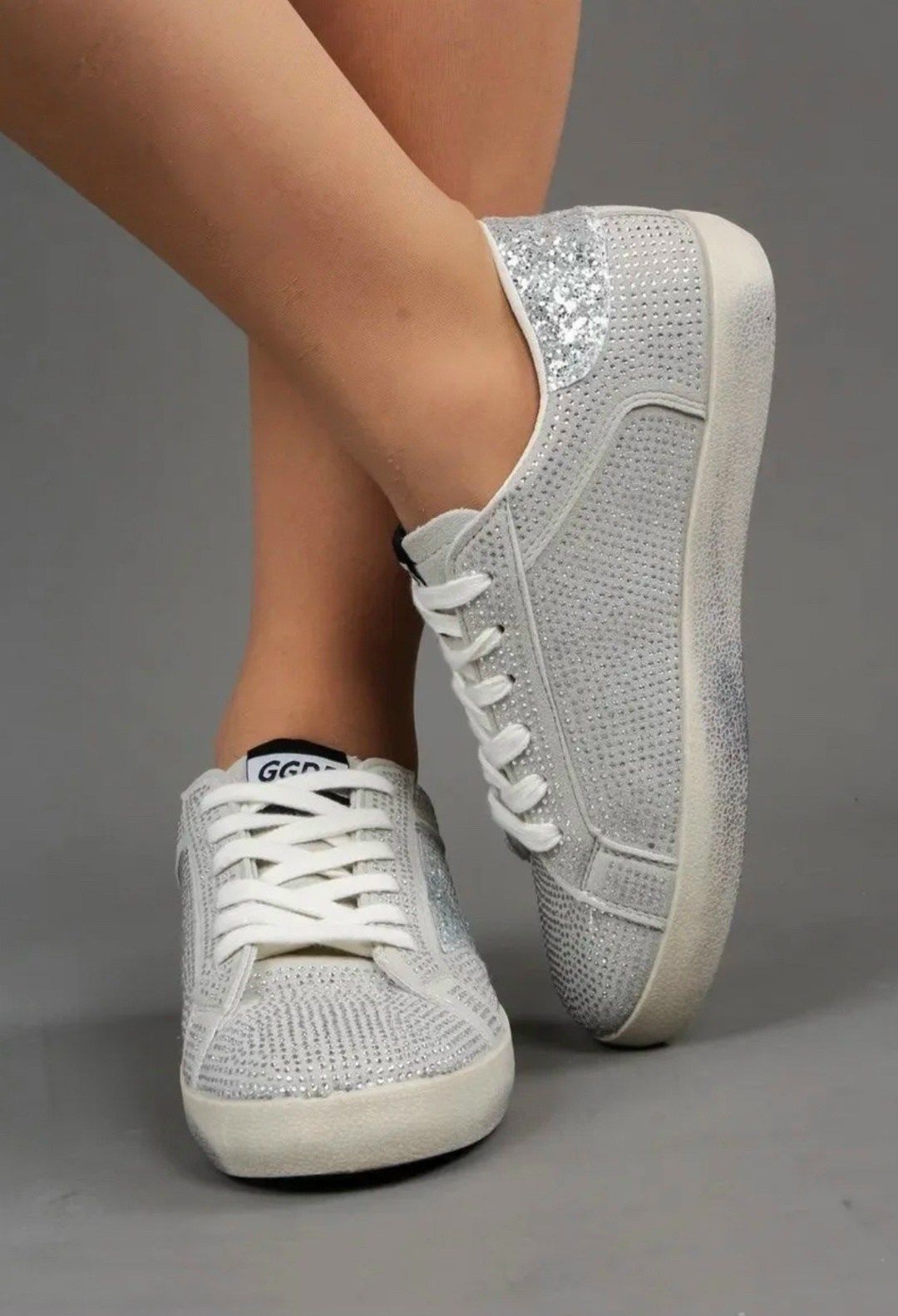 golden goose кеды блестящие,,golden goose кеды super-star с блестками серебристый,кеды golden goose женские,кеды премиата блестящие