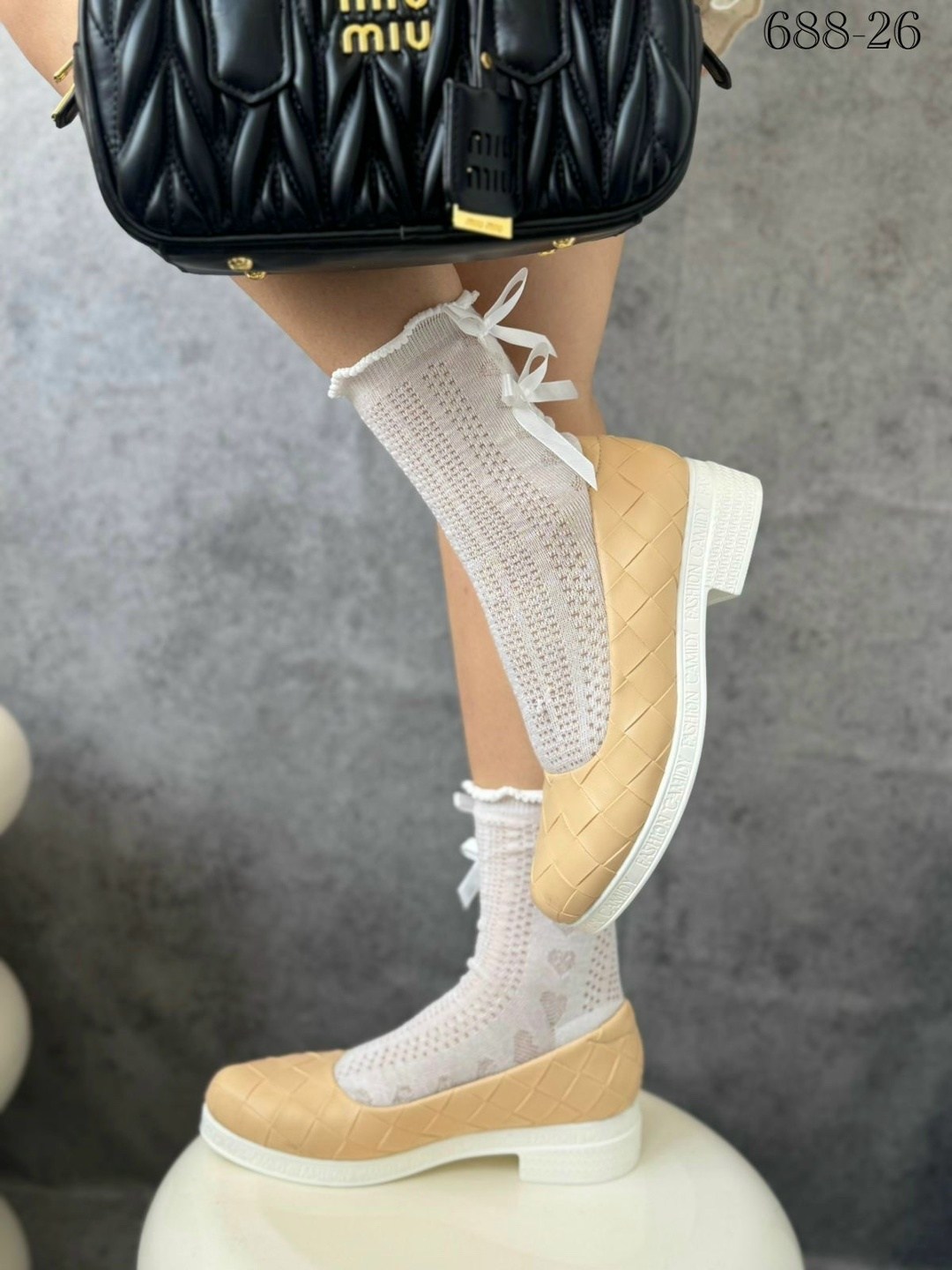 обувь,обувь женская,носки с оборками,обуви,дизайнерские носки