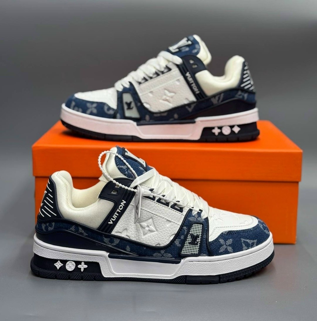 кроссовки louis vuitton trainer,кроссовки louis vuitton,луи виттон кроссовки мужские оригинал,кроссовки louis vuitton trainer: джинс. синий/белый,мужские кроссовки louis vuitton 2026 синие с белым ком