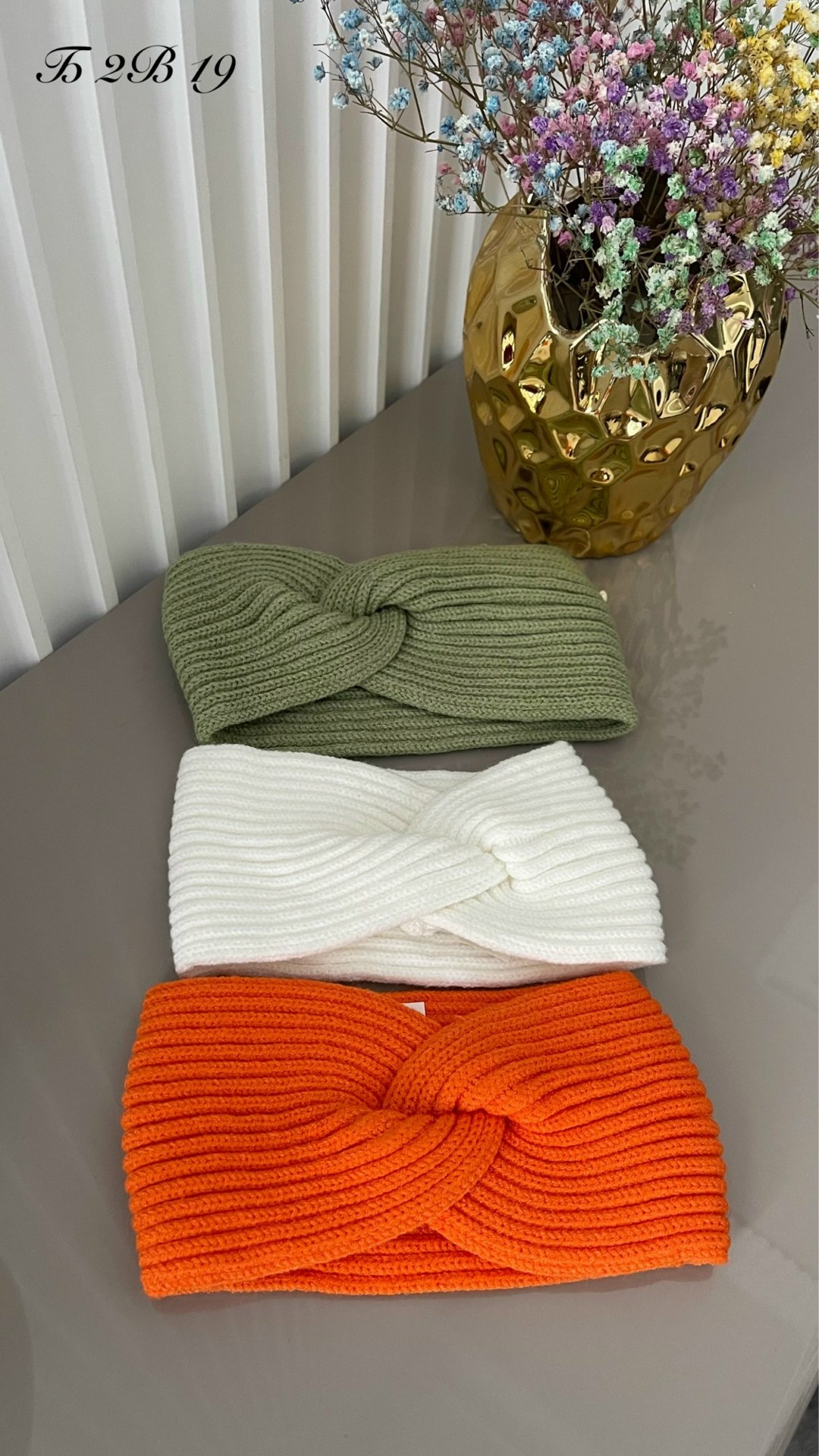 куртка,оранжевая куртка,короткая куртка,женская куртка,яркая куртка