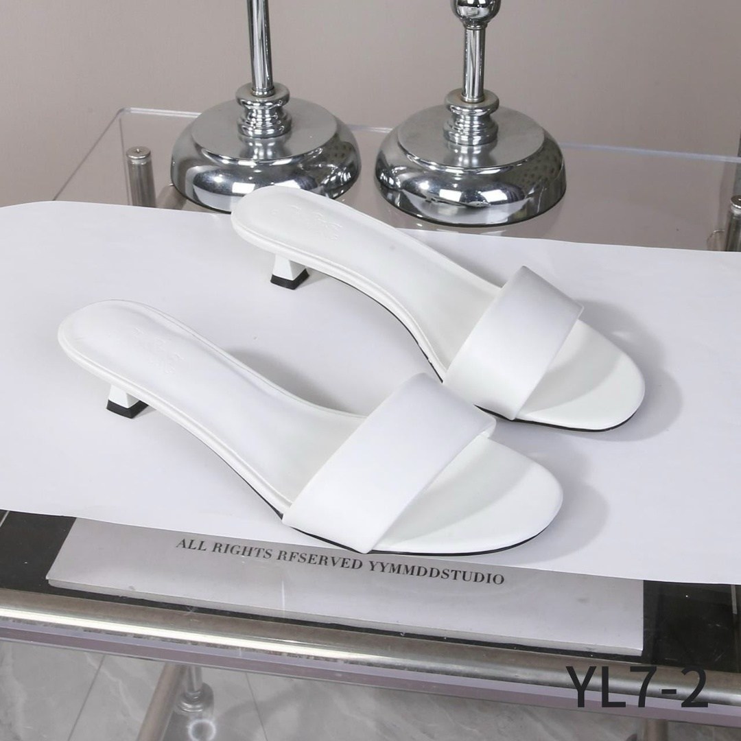 ,шлепанцы женские,женские босоножки,белые босоножки zara,белые босоножки