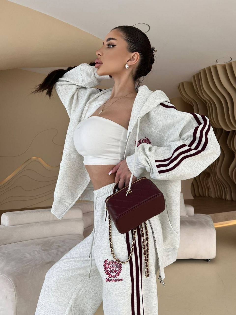 loro piana женский красный костюм,спортивный костюм,спортивный костюм женский,женский костюм,красный женский костюм