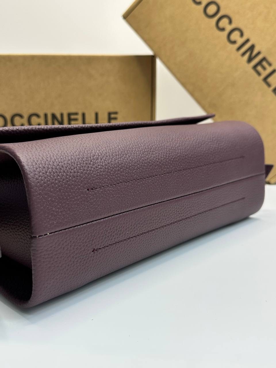 сумка coccinelle,кожаная сумка coccinelle,сумка coccinelle пыльная роза,женская сумка coccinelle,сумка coccinelle b14 натуральная сафьяновая кожа