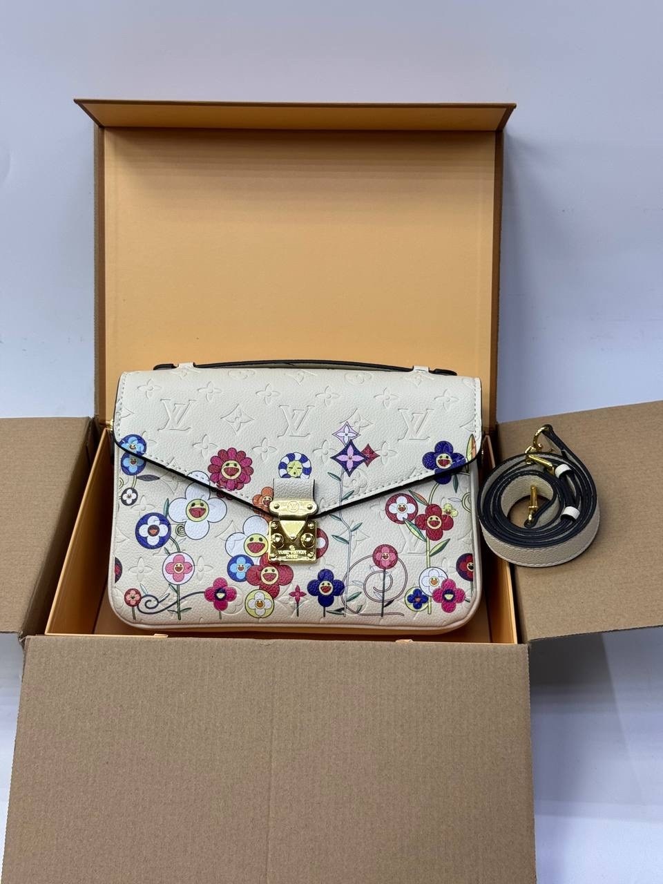 louis vuitton сумка на плечо,сумка louis vuitton,сумка женская louis vuitton,сумка louis vuitton pochette metis,сумка louis vuitton через плечо