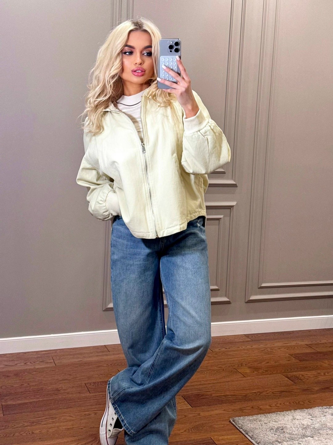 бомбер куртка,куртка оверсайз,женская куртка,куртка,бомбер оверсайз