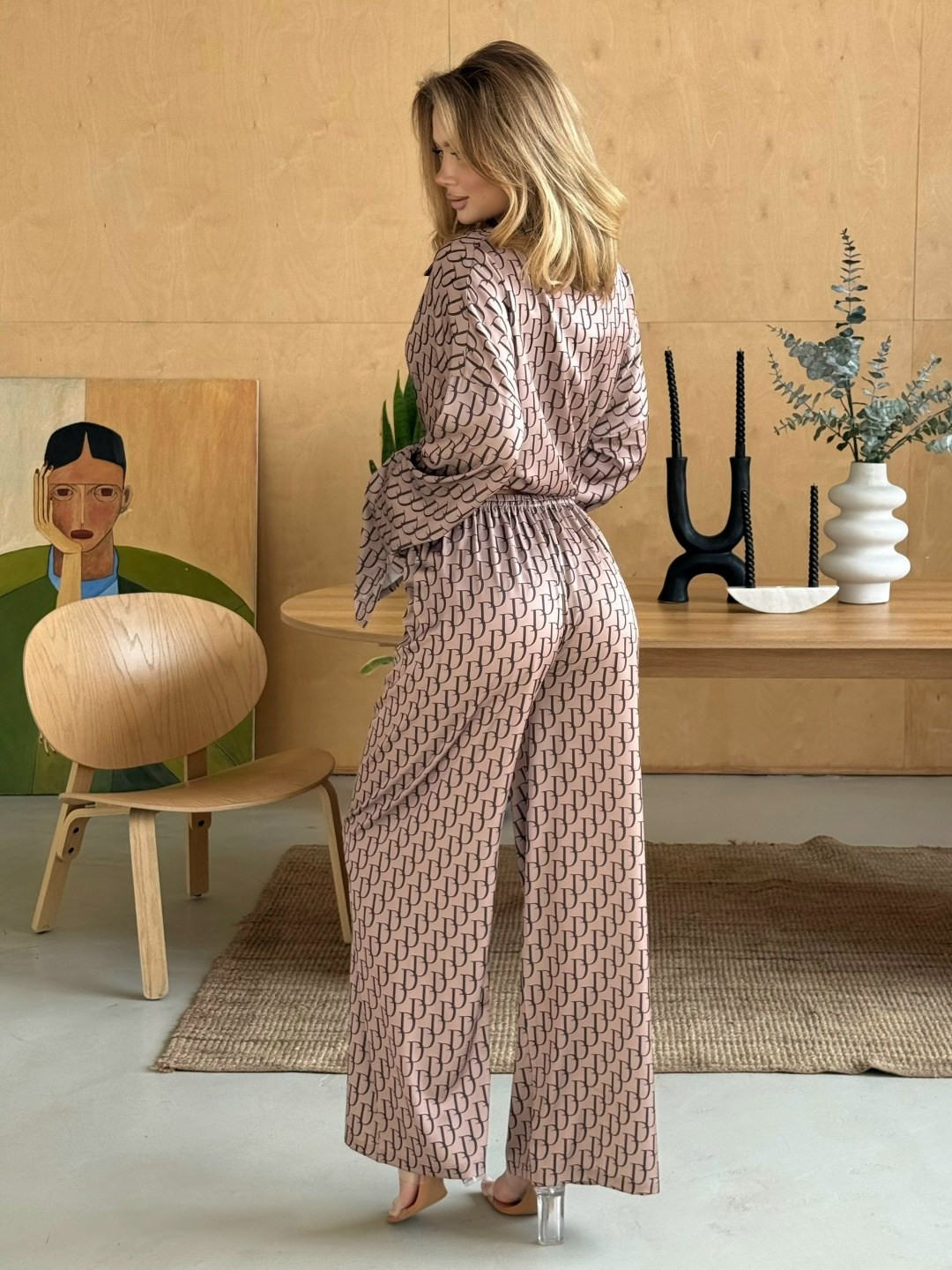 брючный костюм,брючный комплект,женский брючный костюм,стильные костюмы,костюм в пижамном стиле