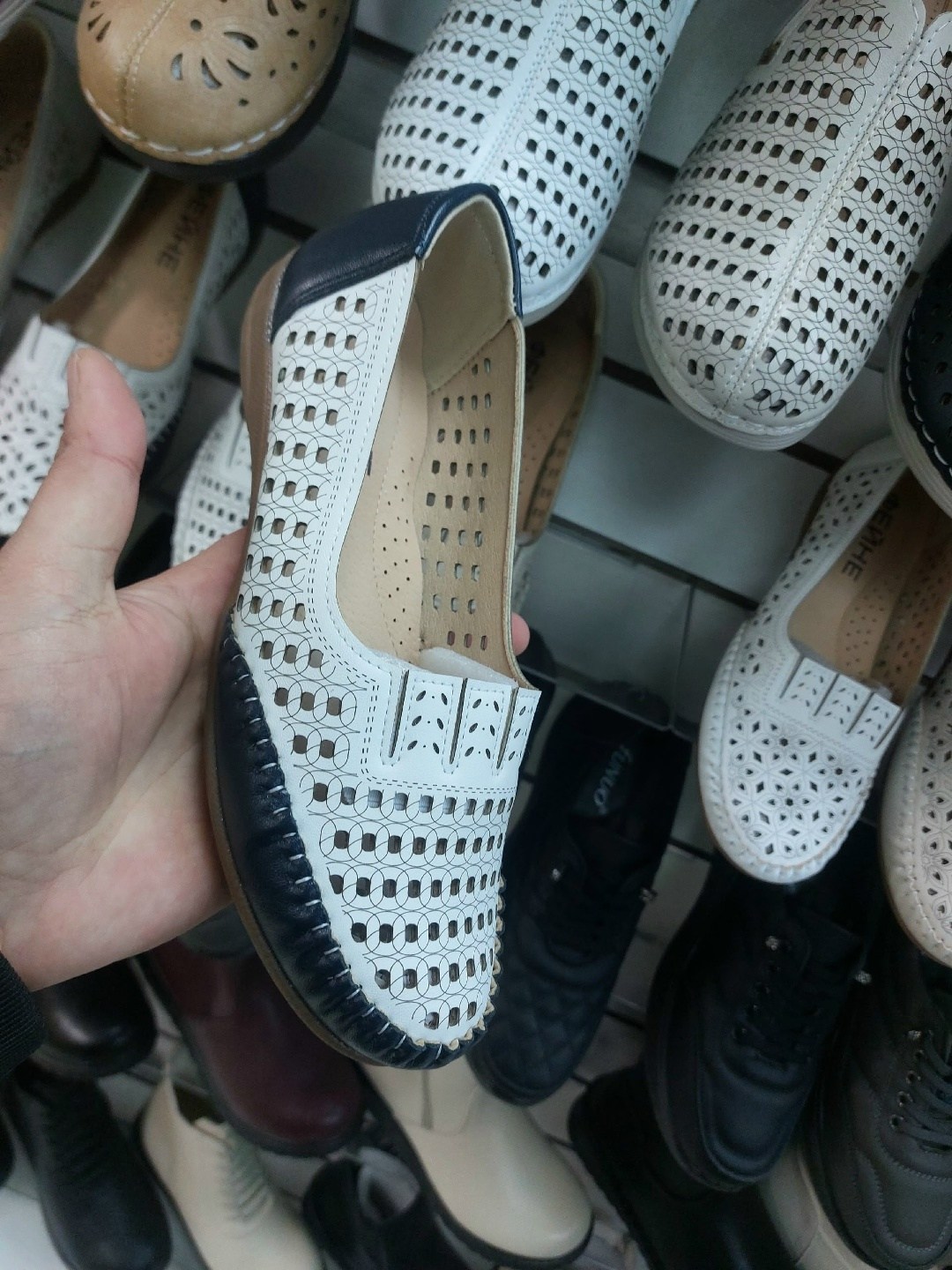 летние туфли женские с перфорацией,туфли женские летние,,туфли женские,женская