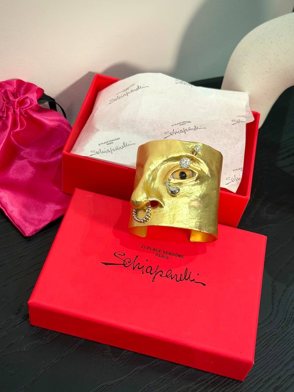 ювелирные изделия,широкие браслеты,ювелирные браслет,ювелирное украшение,ювелирные дизайны