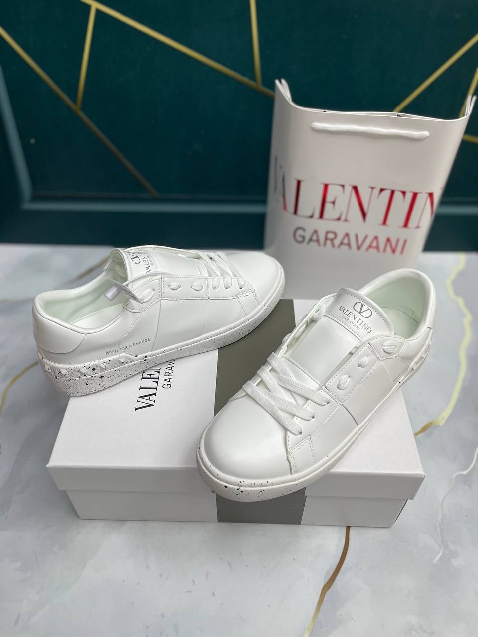 кеды valentino,кеды valentino женские,,кеды валентино оригинал,valentino кроссовки