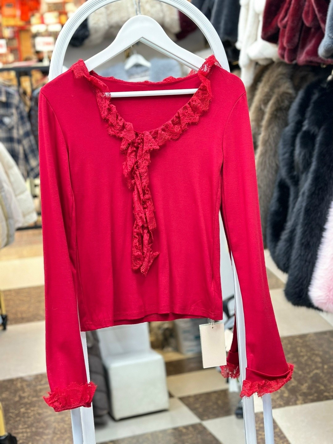 кофта нарядная,красивая кофта,женская кофта,повседневная кофта,кофта с кружевами