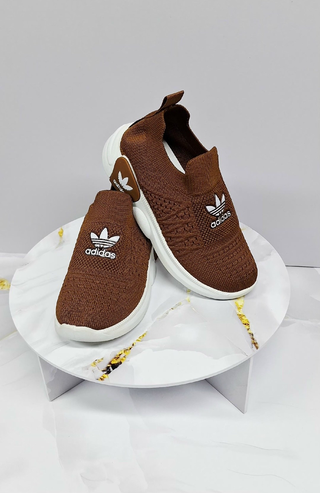 ,спортивная ,кроссовки женскиe,кроссовки adidas,кроссовки в сеточку