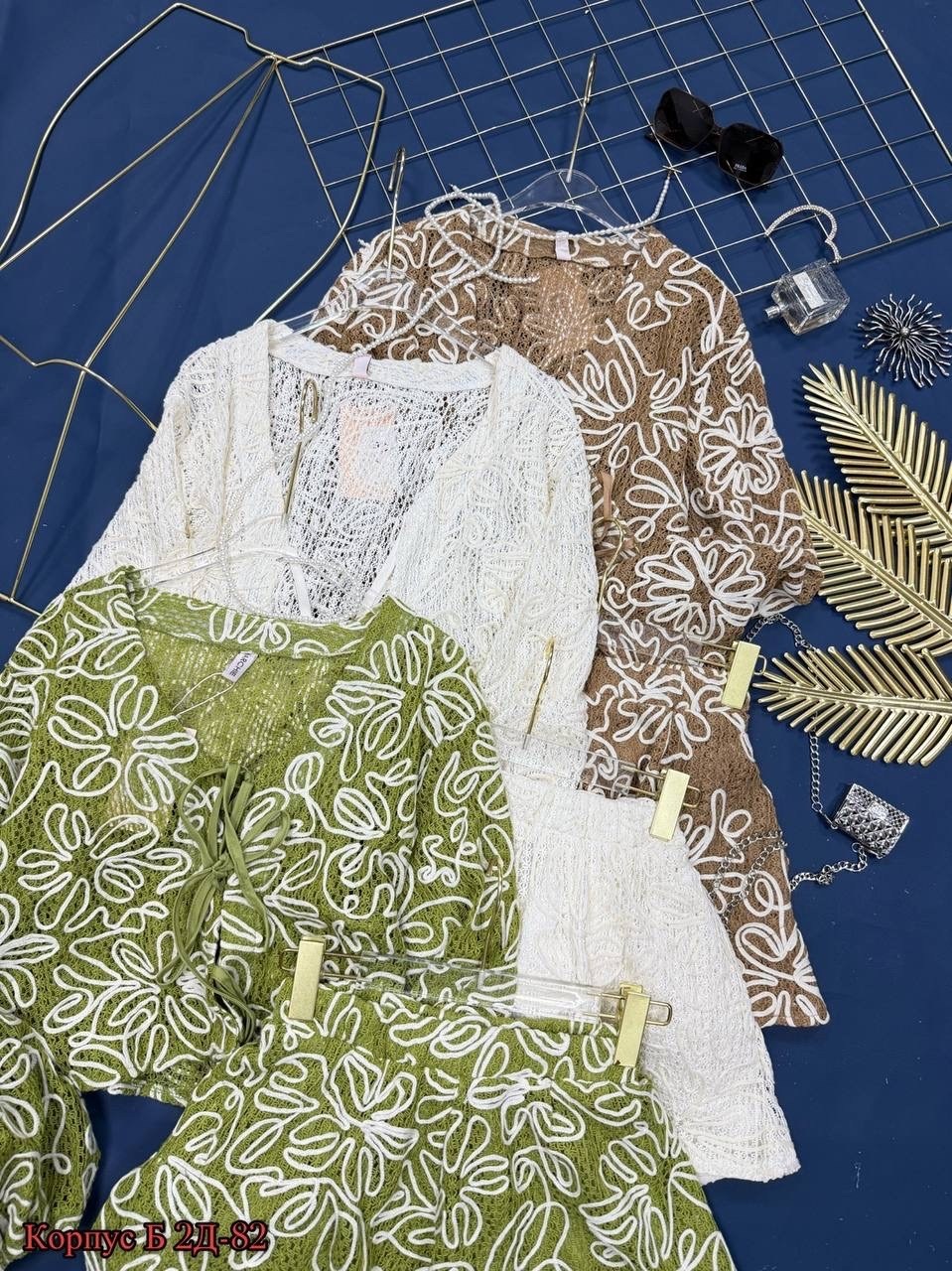 стильный костюм с рубашкой,летний костюм с шортами и рубашкой оверсайз salimis,костюм летний шорты с рубашкой rayxona,костюм с шортами,женский костюм шорты