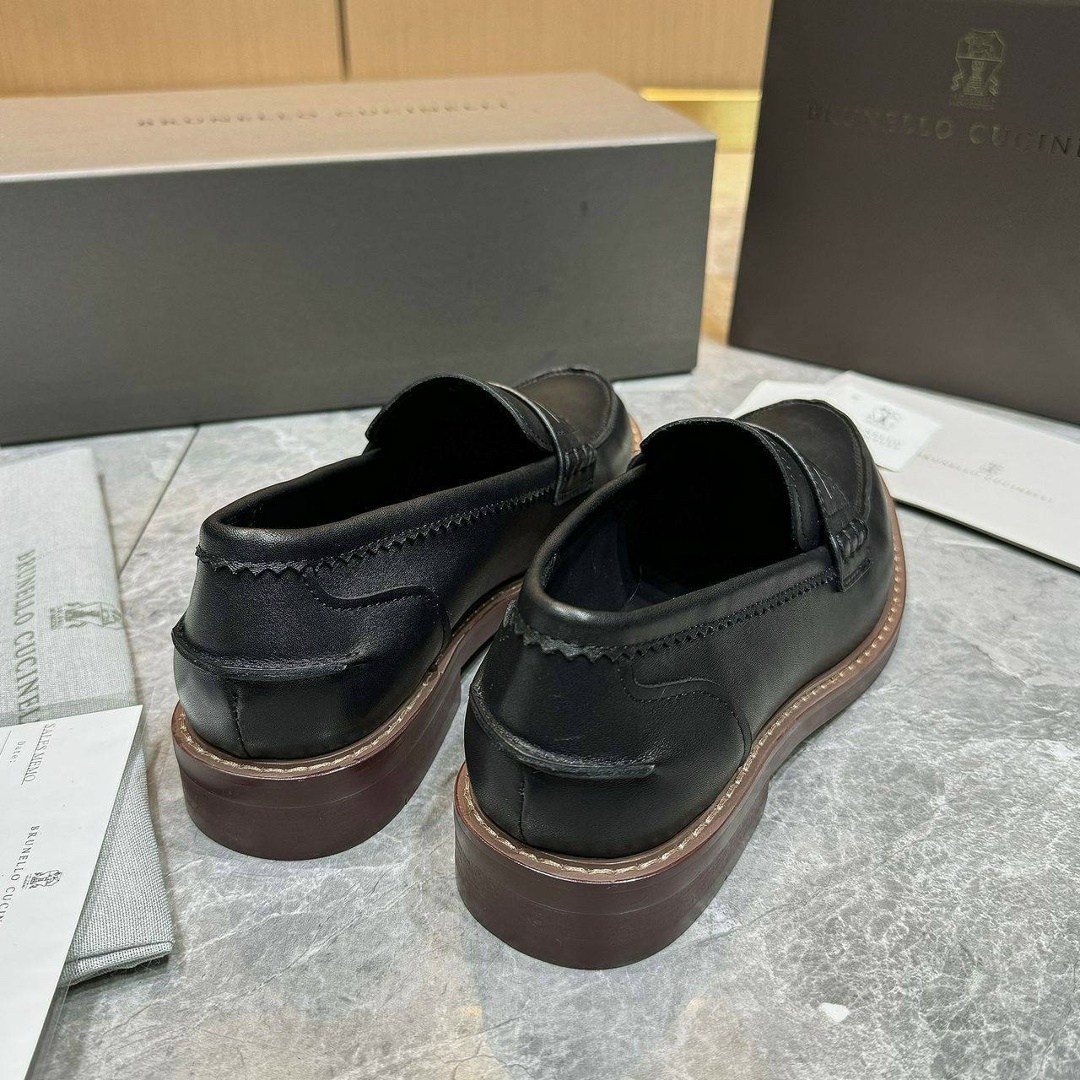 кожаные лоферы brunello cucinelli,лоферы мужские кожаные,лоферы brunello cucinelli,лоферы диор мужские,лоферы мужские