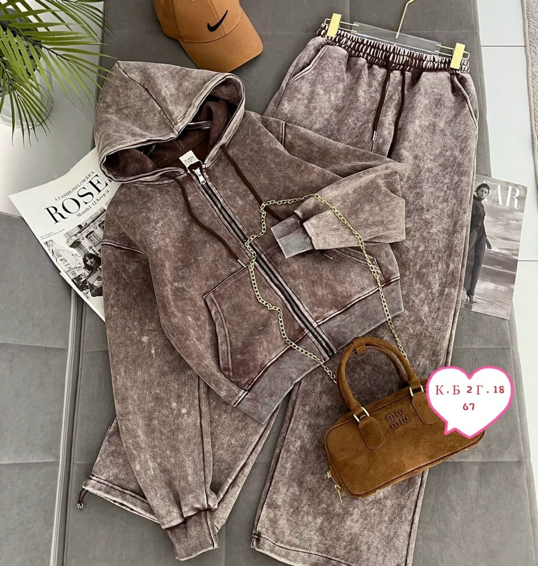 cпортивный костюм велюровый,велюровый костюм,женский спортивный костюм велюровый серый,женский костюм на флисе,велюровый костюм женский