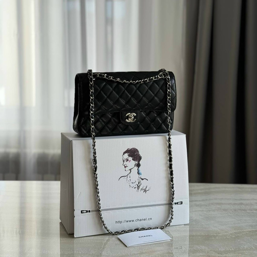 chanel сумка,женские сумки chanel,сумка шанель,chanel сумка на плечо,классическая сумка шанель