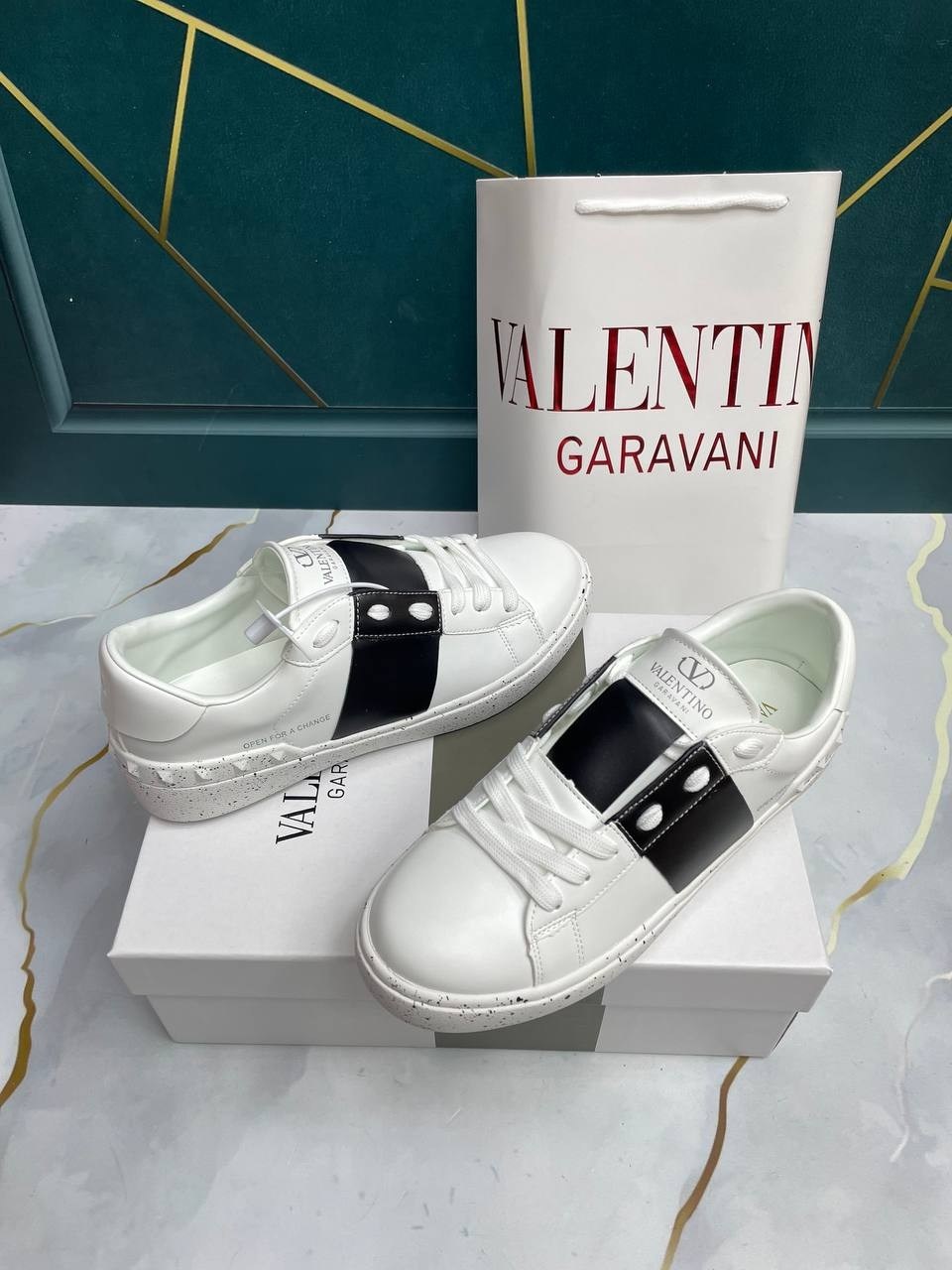 кеды valentino,кеды valentino женские,,кеды валентино оригинал,valentino кроссовки