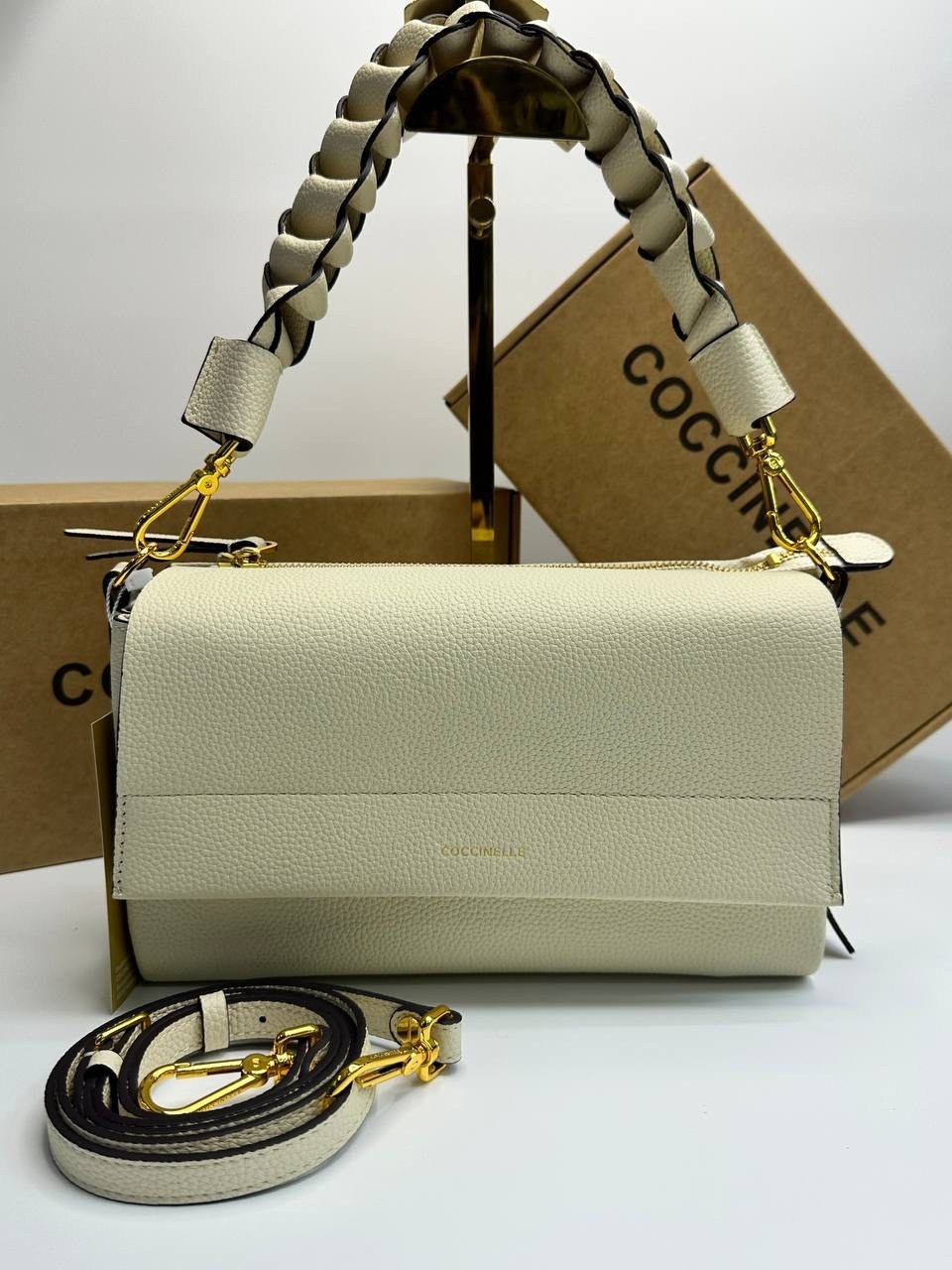 сумка coccinelle boheme grana double,coccinelle сумка,сумка сэтчел кожаная boheme grana double coccinelle,сумка женская coccinelle,coccinelle сумка boheme