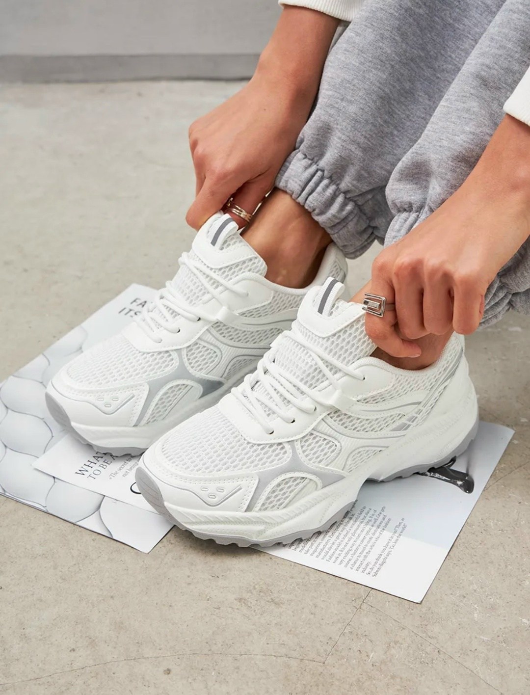 кроссовки женские,кроссовки для женщин,модные кроссовки,женские белые кроссовки,кроссовки женские универсальные