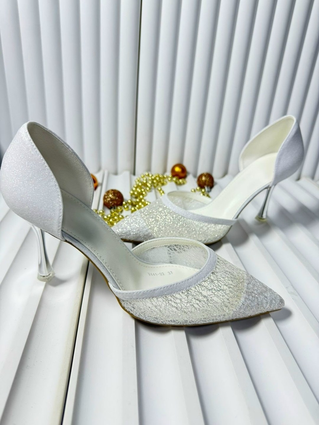 золотые туфли,женские туфли лодочки,туфли лодочка,блестящие туфли,туфли женские