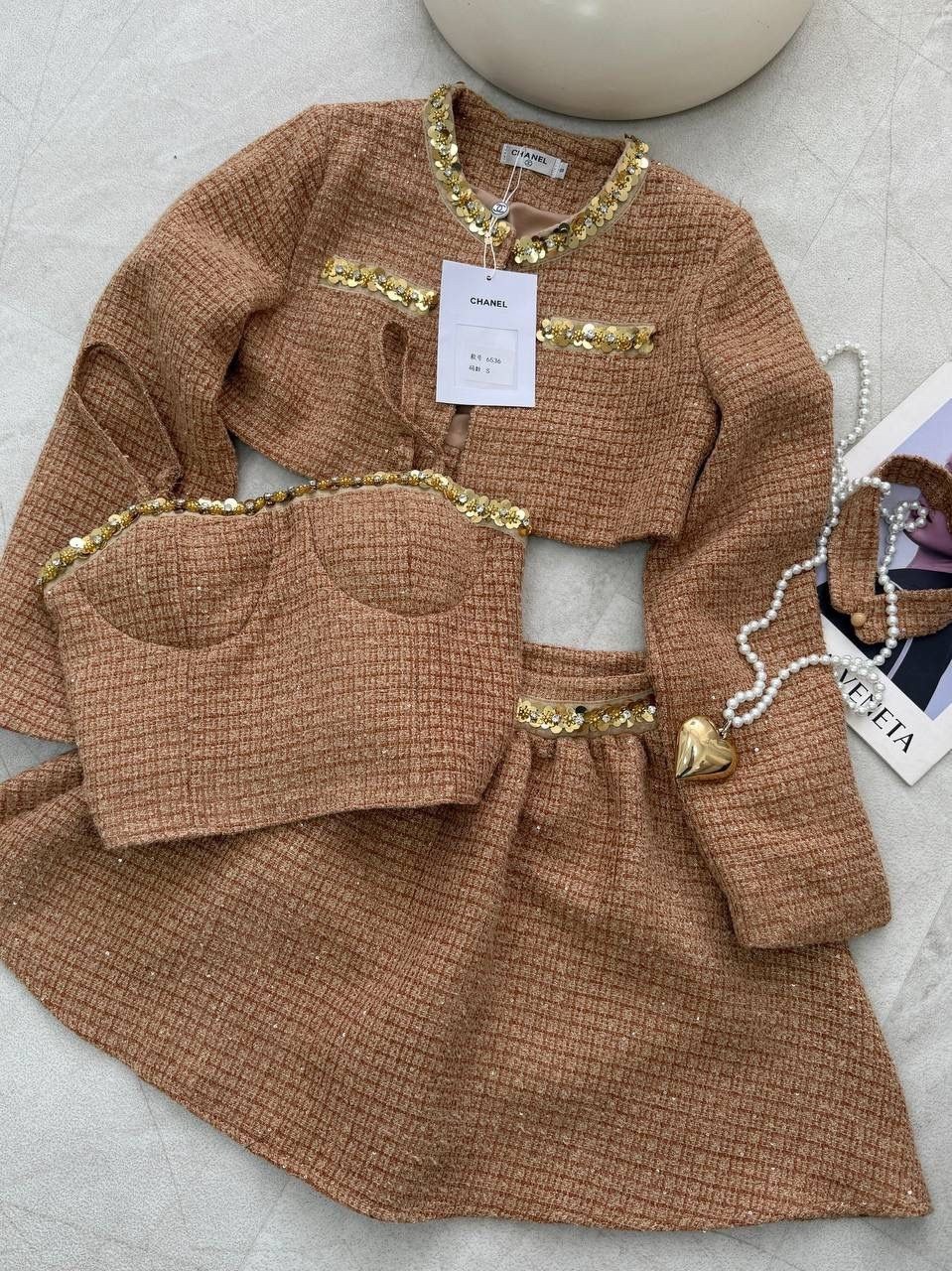 костюм chanel,костюм из твида,твидовый костюм,женский твидовый костюм из двух предметов,костюм из букле в стиле шанель