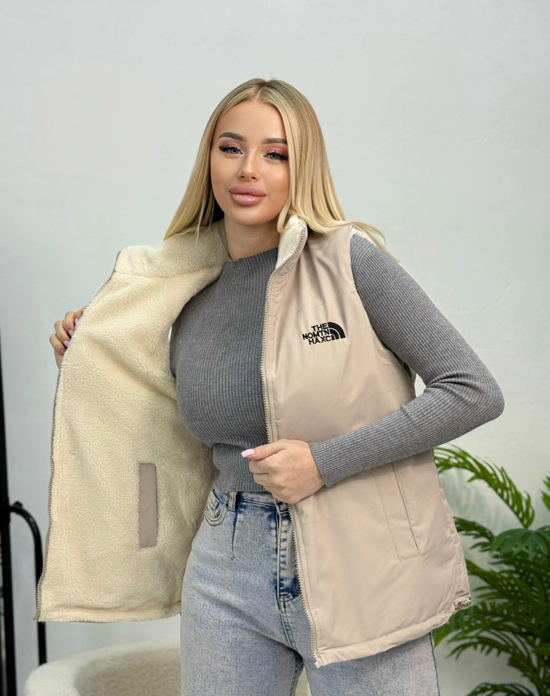 женская жилетка,жилетка двухсторонняя,жилетка,теплый жилет,жилет