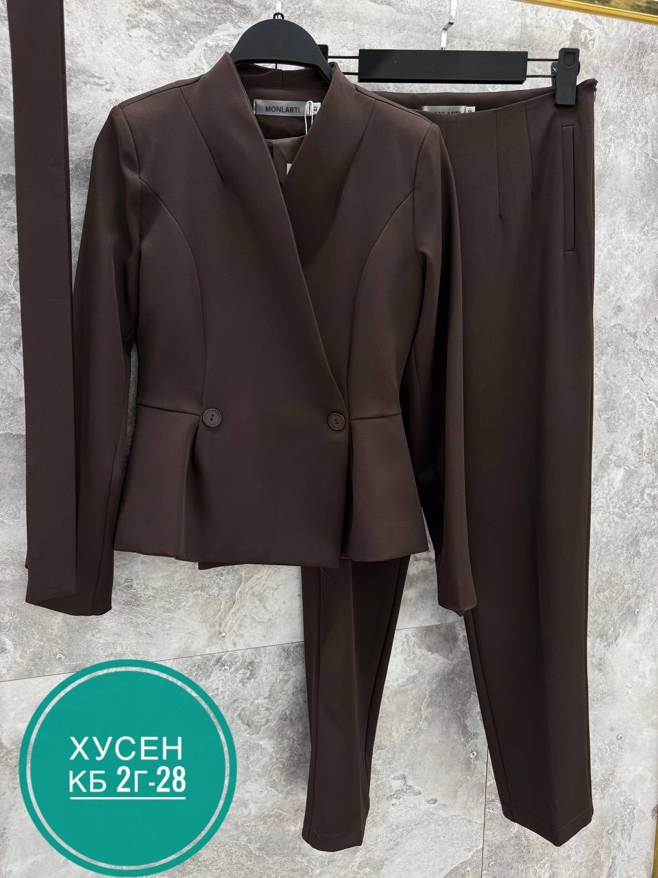 костюм брючный,женский брючный костюм,классический костюм женский брючный,брючный костюм для офиса,брючный костюм элегантный